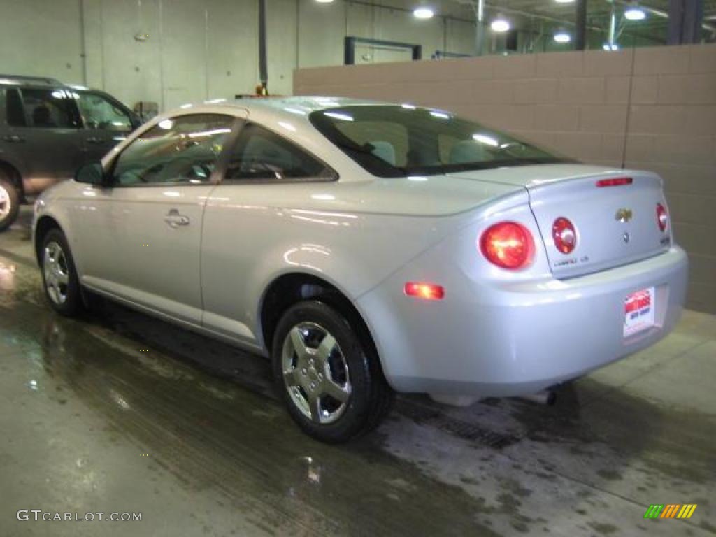 2007 Cobalt LS Coupe - Ultra Silver Metallic / Gray photo #4