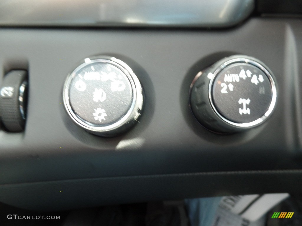 2020 Suburban Premier 4WD - Iridescent Pearl Tricoat / Jet Black/Mahogany photo #28
