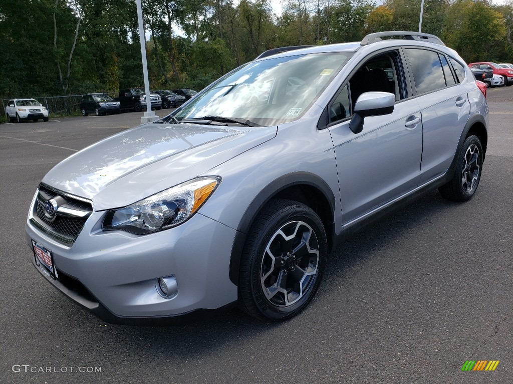 2015 XV Crosstrek 2.0i Premium - Ice Silver Metallic / Black photo #3