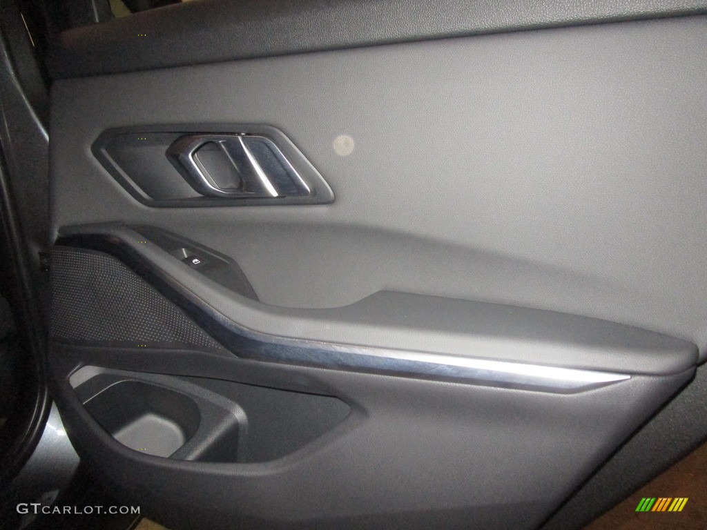 2019 3 Series 330i xDrive Sedan - Mineral Gray Metallic / Black photo #14