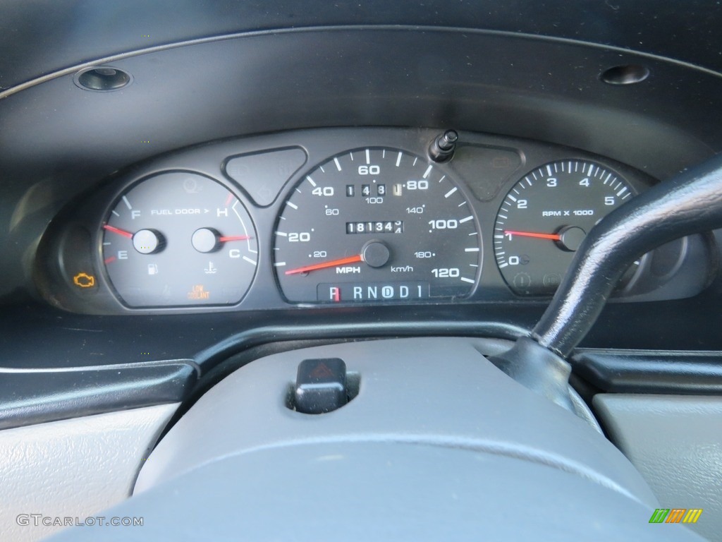2001 Sable LS Premium Sedan - Vibrant White / Medium Graphite photo #23