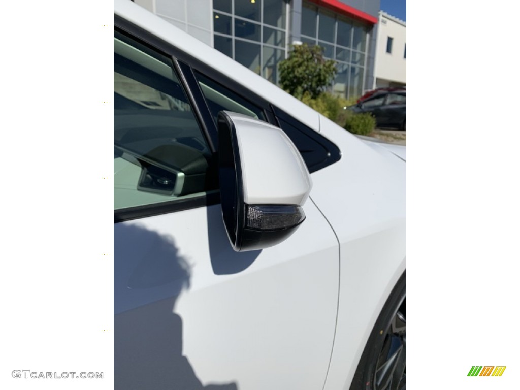 2020 Corolla SE - Super White / Black photo #23