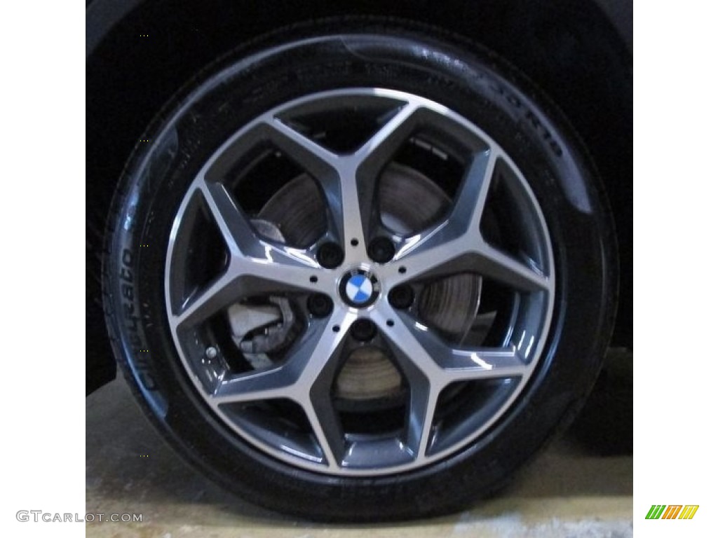 2019 X1 xDrive28i - Jet Black / Black photo #27