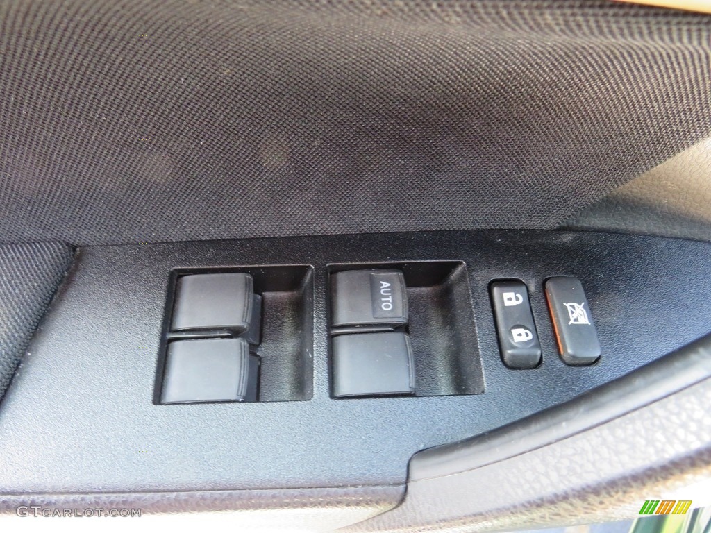 2014 Corolla LE - 4Evergreen Mica / Ivory photo #18