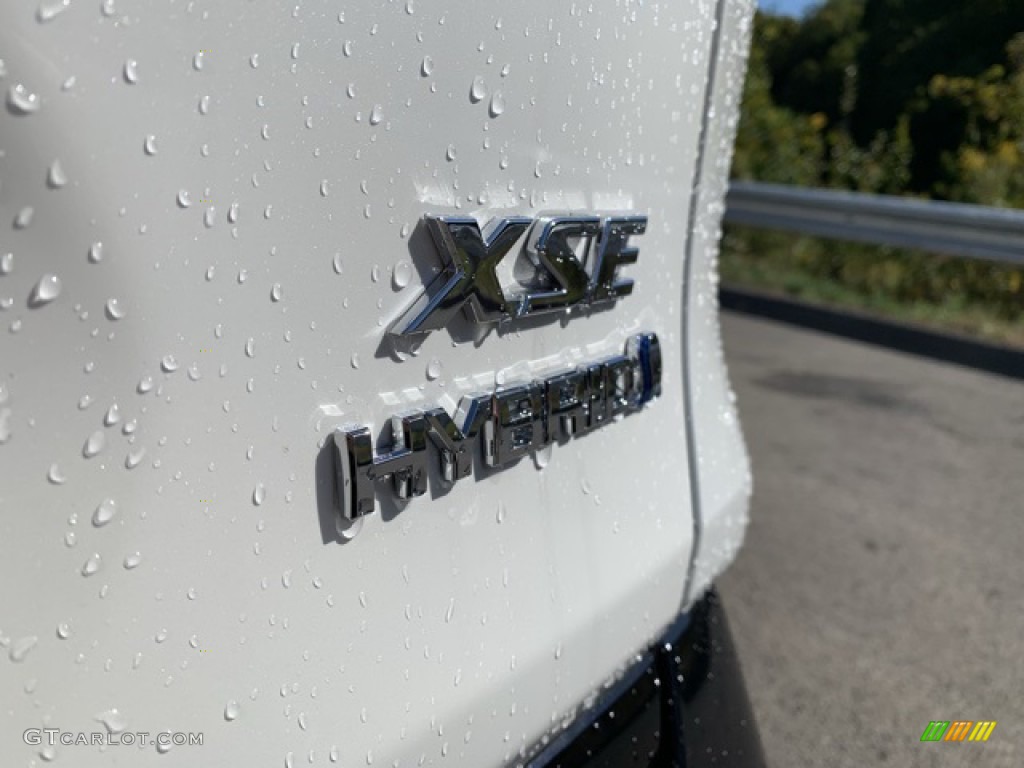 2019 RAV4 XSE AWD Hybrid - Blizzard White Pearl / Black photo #3