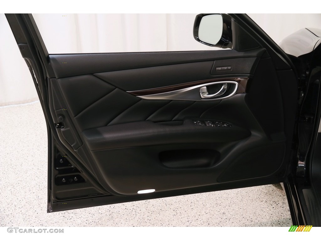 2019 Infiniti Q70 3.7X LUXE Graphite Door Panel Photo #135362516