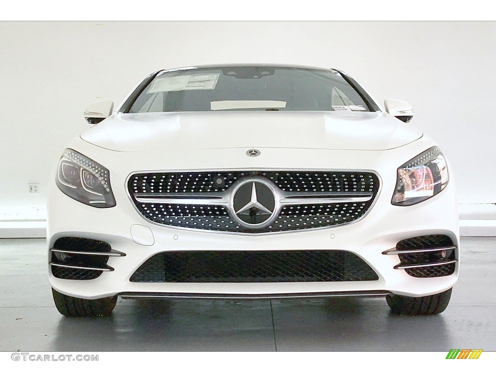 2019 S 560 4Matic Coupe - designo Cashmere White (Matte) / Black photo #2