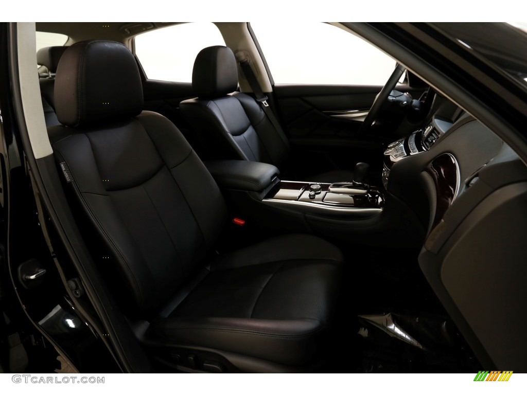 2019 Q70 3.7X LUXE - Black Obsidian / Graphite photo #19