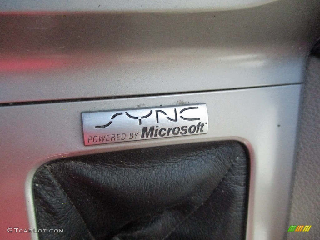 2013 Focus SE Hatchback - Race Red / Medium Light Stone photo #16