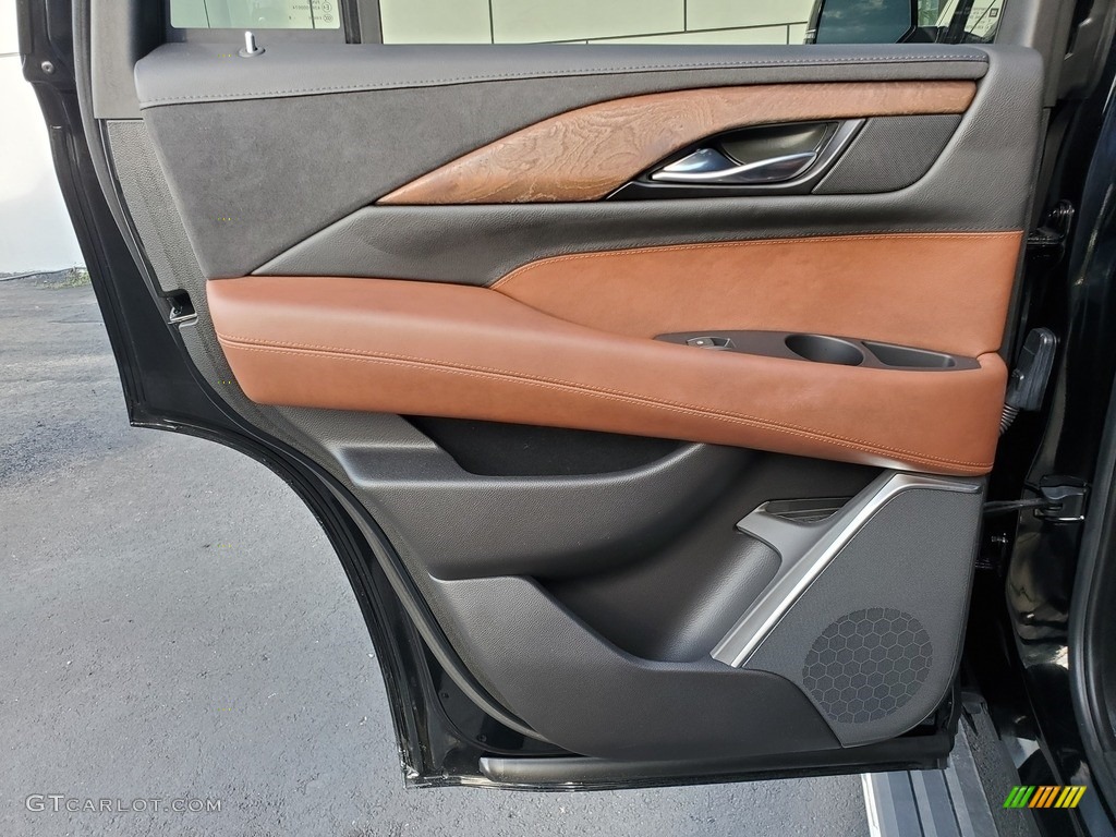 2019 Cadillac Escalade Premium Luxury Kona Brown/Jet Black Accents Door Panel Photo #135366449