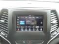 Sting-Gray - Cherokee Latitude Plus 4x4 Photo No. 16