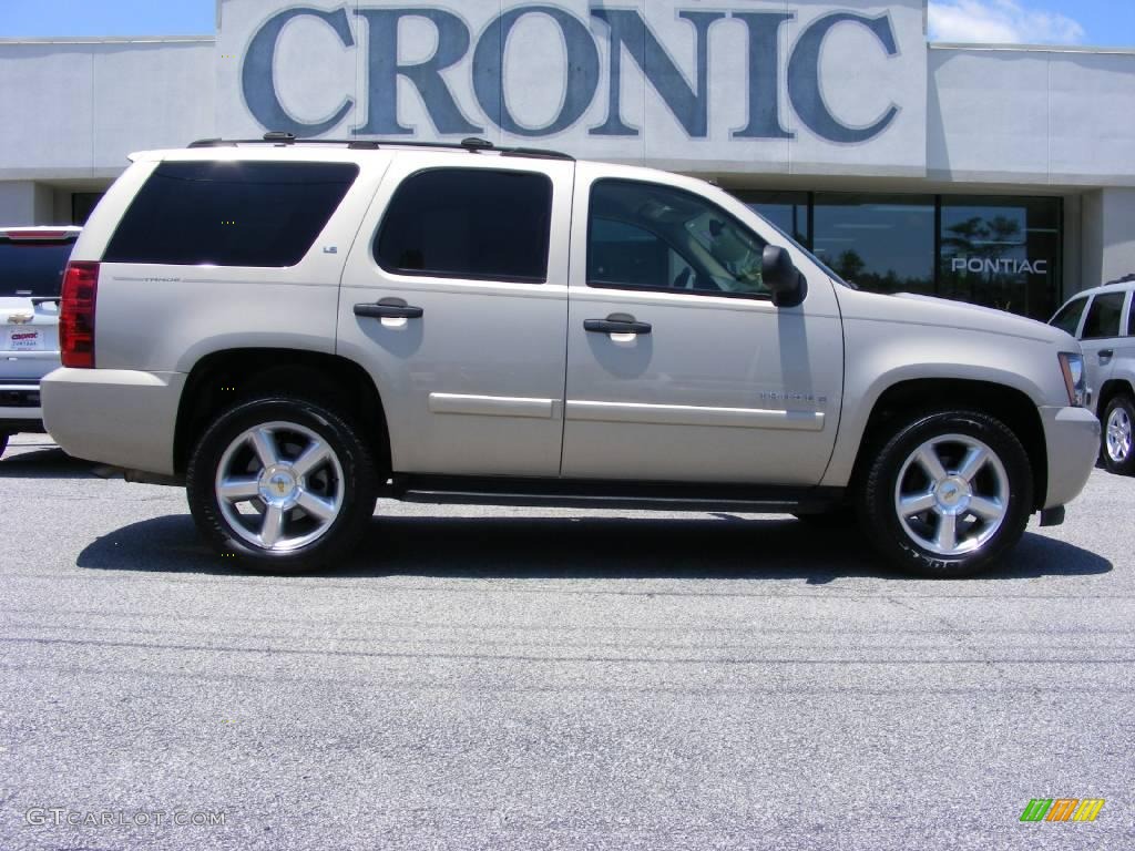 2007 Tahoe LS - Gold Mist Metallic / Light Cashmere/Ebony photo #1