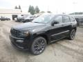 Diamond Black Crystal Pearl 2020 Jeep Grand Cherokee Overland 4x4 Exterior