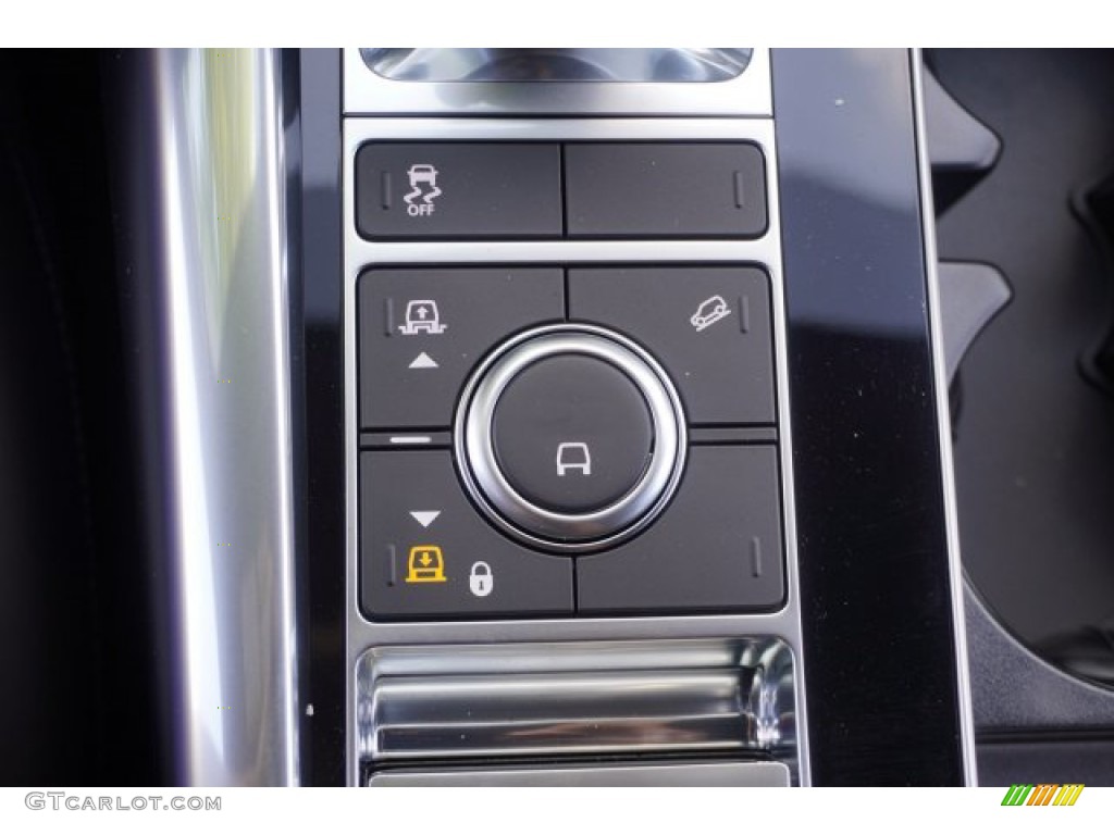 2020 Land Rover Range Rover Sport HST Controls Photo #135369089