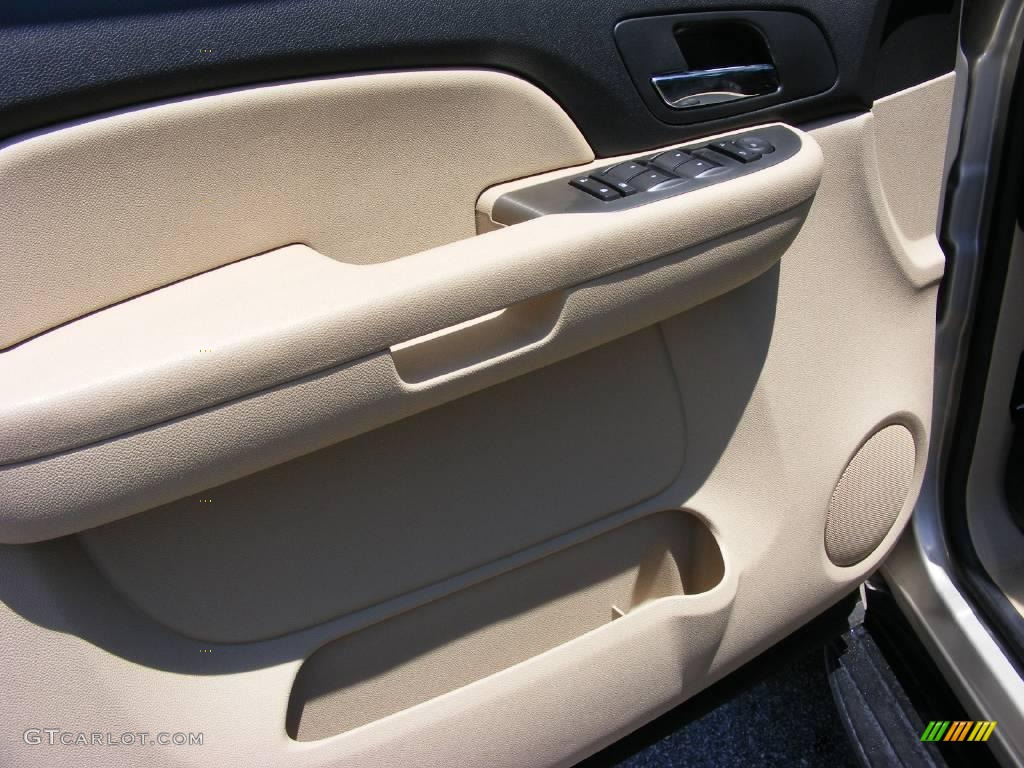 2007 Tahoe LS - Gold Mist Metallic / Light Cashmere/Ebony photo #12