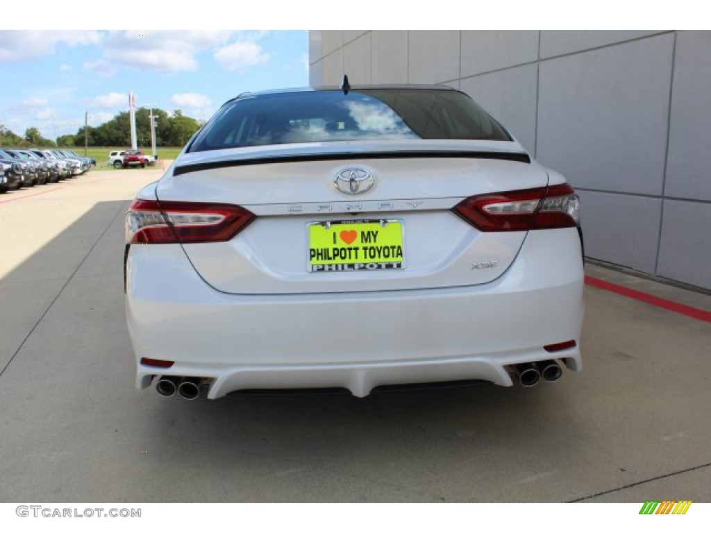 2019 Camry XSE - Midnight Black Metallic / Black photo #7