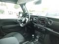 Sting-Gray - Wrangler Unlimited Sahara 4x4 Photo No. 12