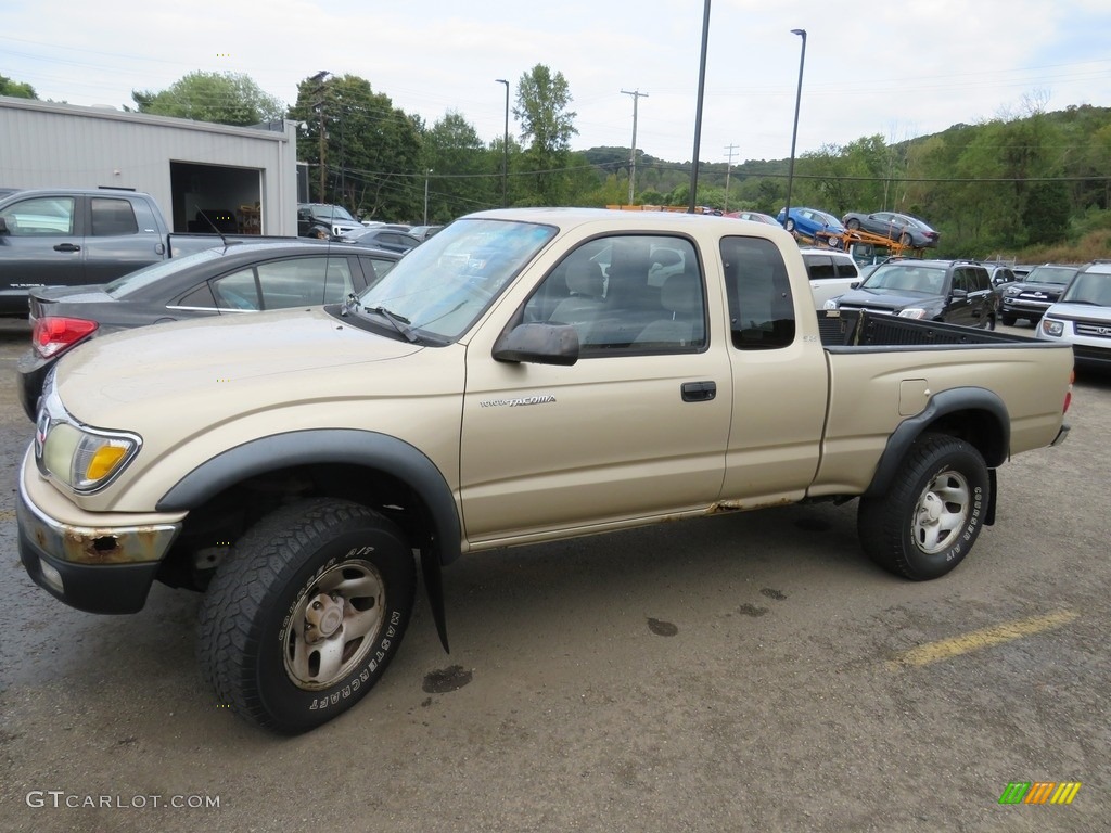 2001 Tacoma V6 Xtracab 4x4 - Mystic Gold Metallic / Oak Beige photo #7