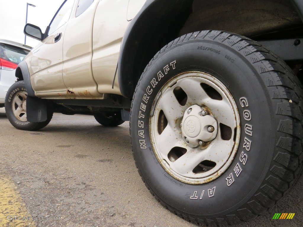 2001 Tacoma V6 Xtracab 4x4 - Mystic Gold Metallic / Oak Beige photo #10