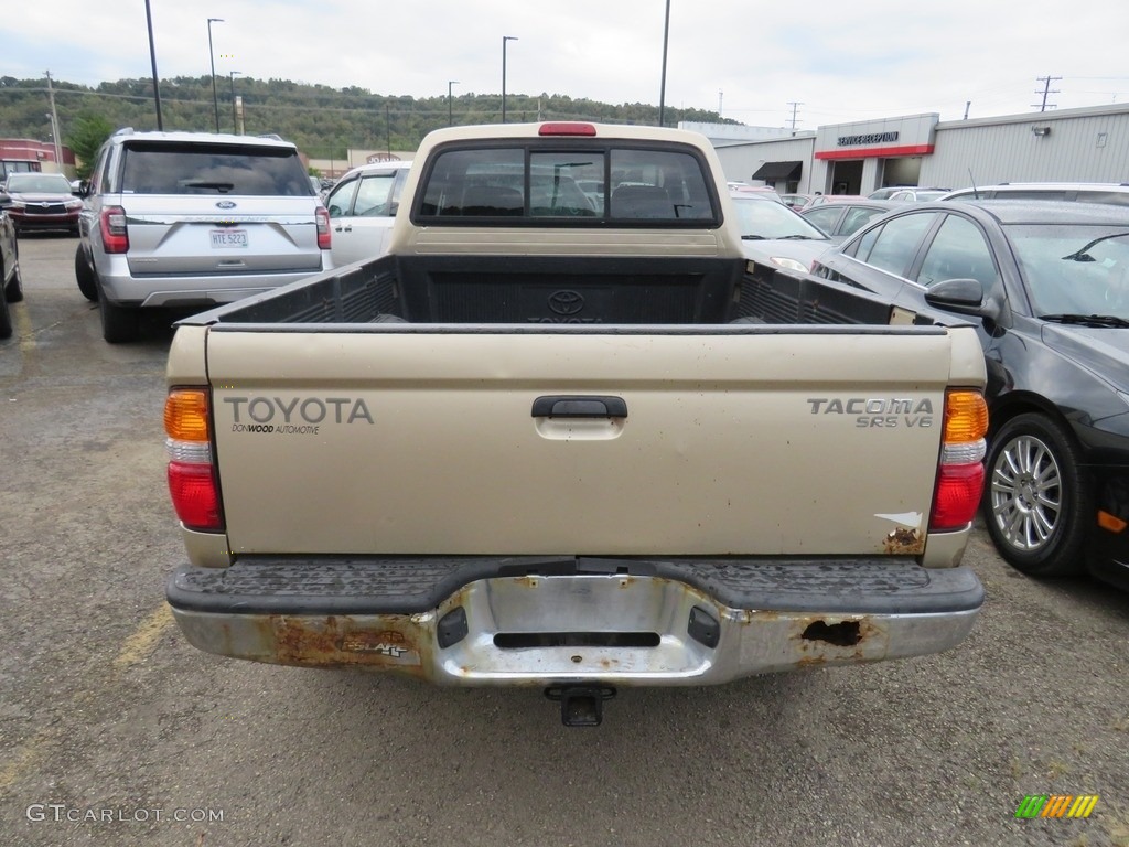 2001 Tacoma V6 Xtracab 4x4 - Mystic Gold Metallic / Oak Beige photo #11