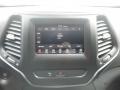 Sting-Gray - Cherokee Latitude Plus 4x4 Photo No. 16