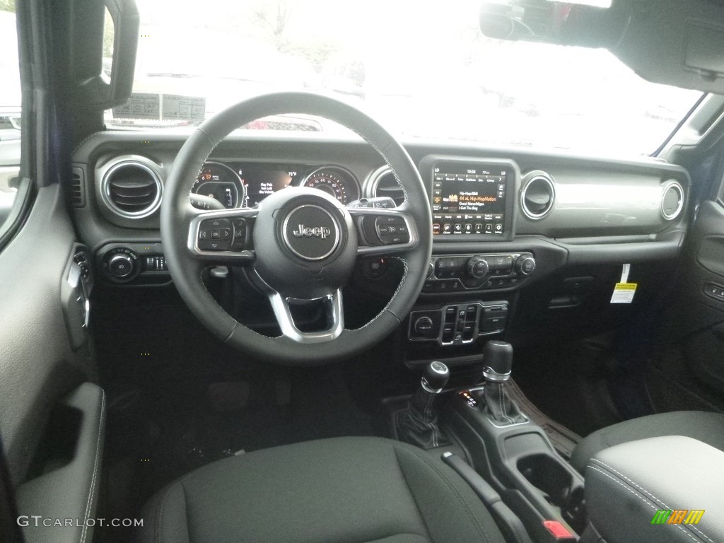 2020 Jeep Wrangler Unlimited Sahara 4x4 Black Dashboard Photo #135374840