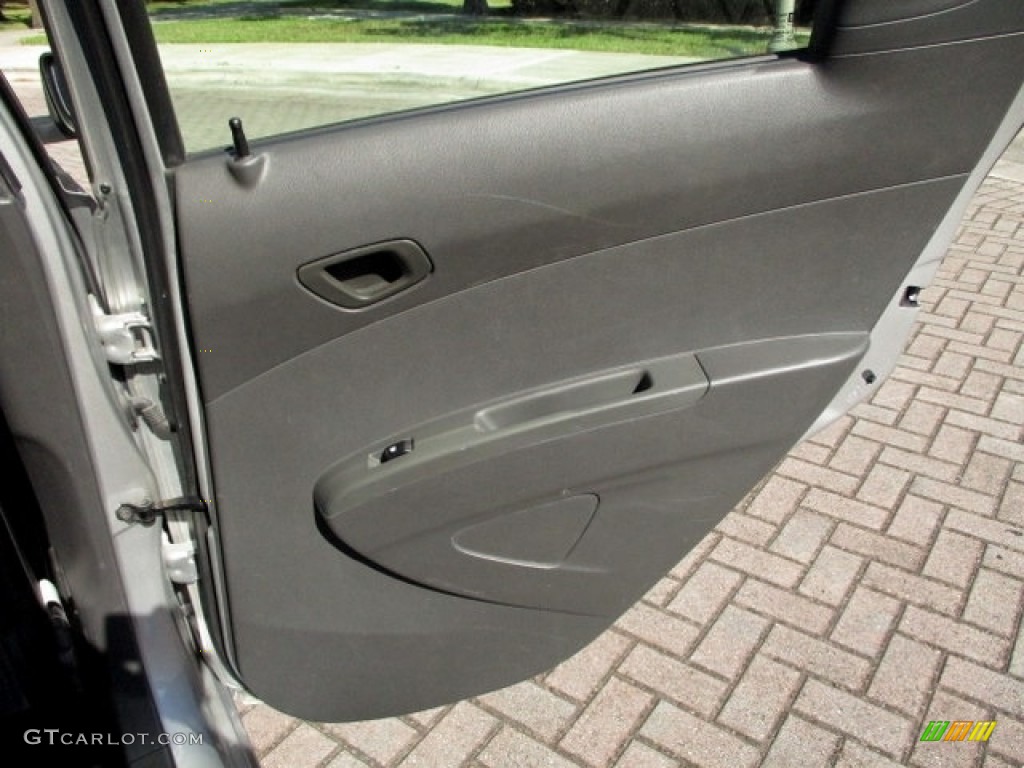 2013 Spark LT - Silver Ice / Dark Pewter/Silver photo #36