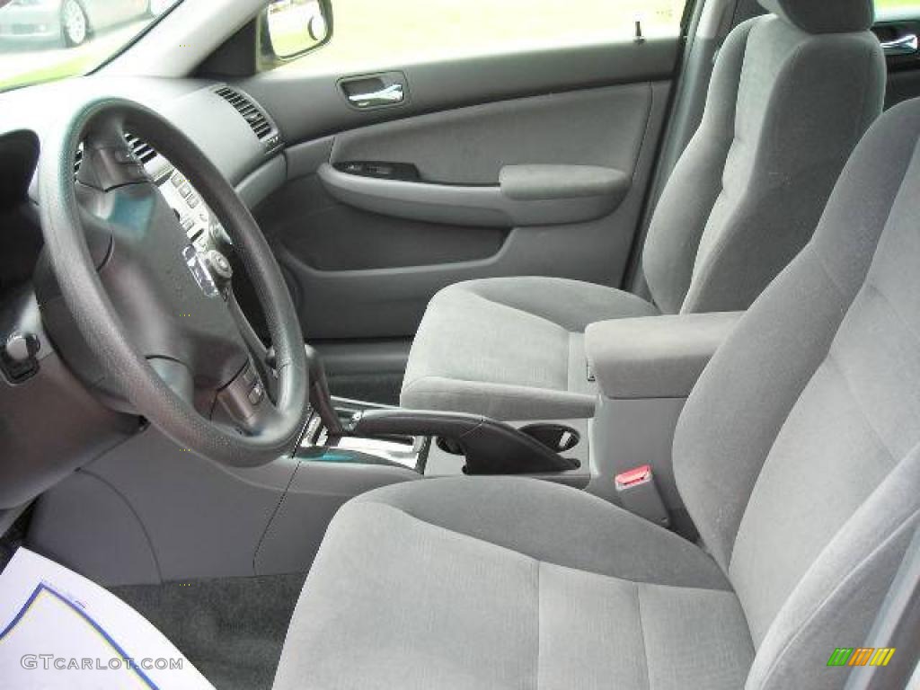 2007 Accord SE Sedan - Alabaster Silver Metallic / Gray photo #3