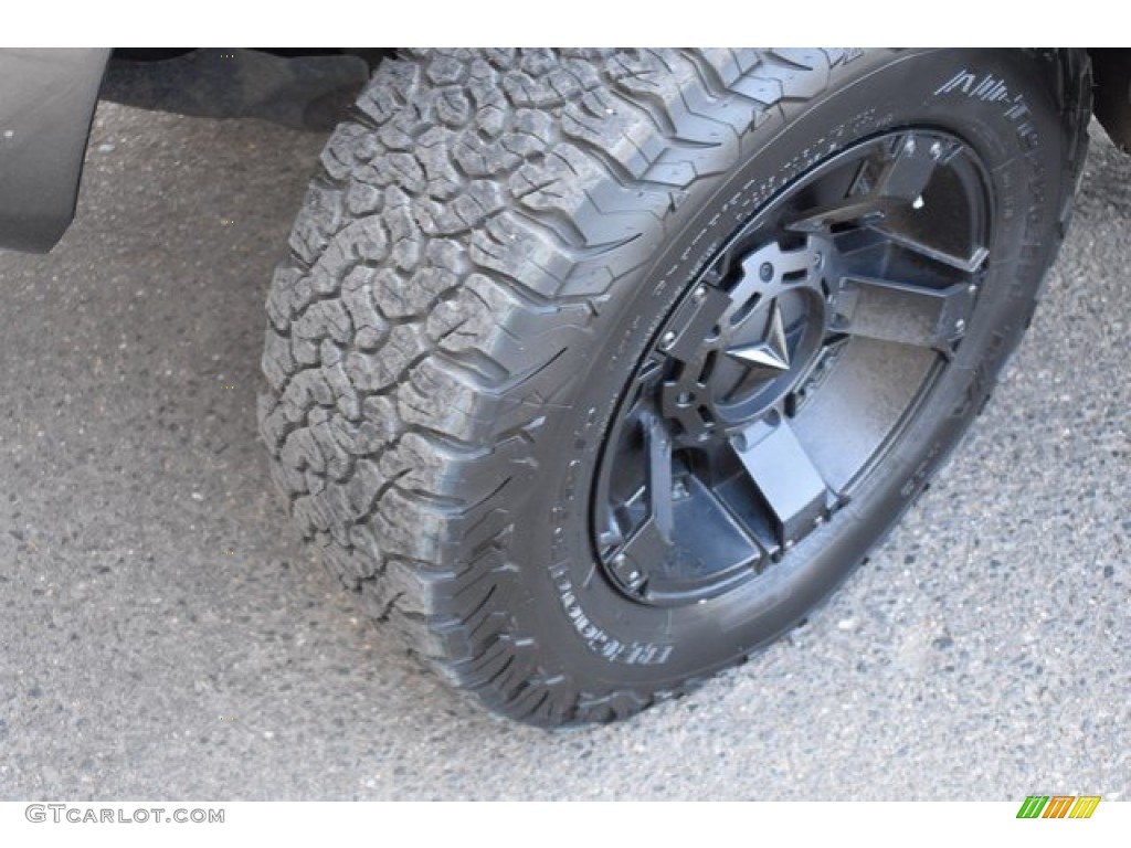 2005 4Runner SR5 4x4 - Galactic Gray Mica / Stone photo #28