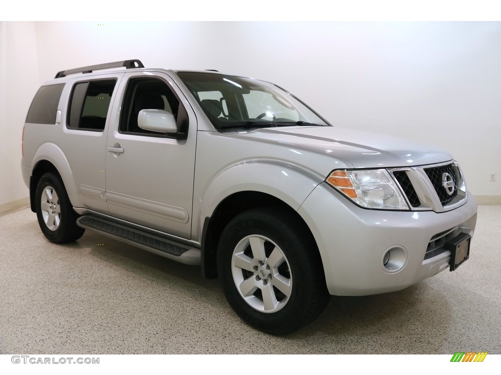 2009 Pathfinder SE 4x4 - Silver Lightning / Graphite photo #1