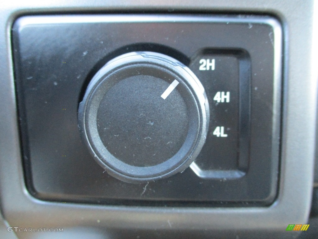 2015 F150 XLT SuperCrew 4x4 - Magnetic Metallic / Medium Earth Gray photo #29