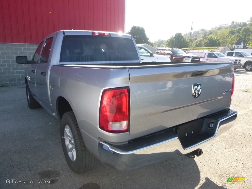 2019 1500 Classic Tradesman Crew Cab 4x4 - Billett Silver Metallic / Black/Diesel Gray photo #3