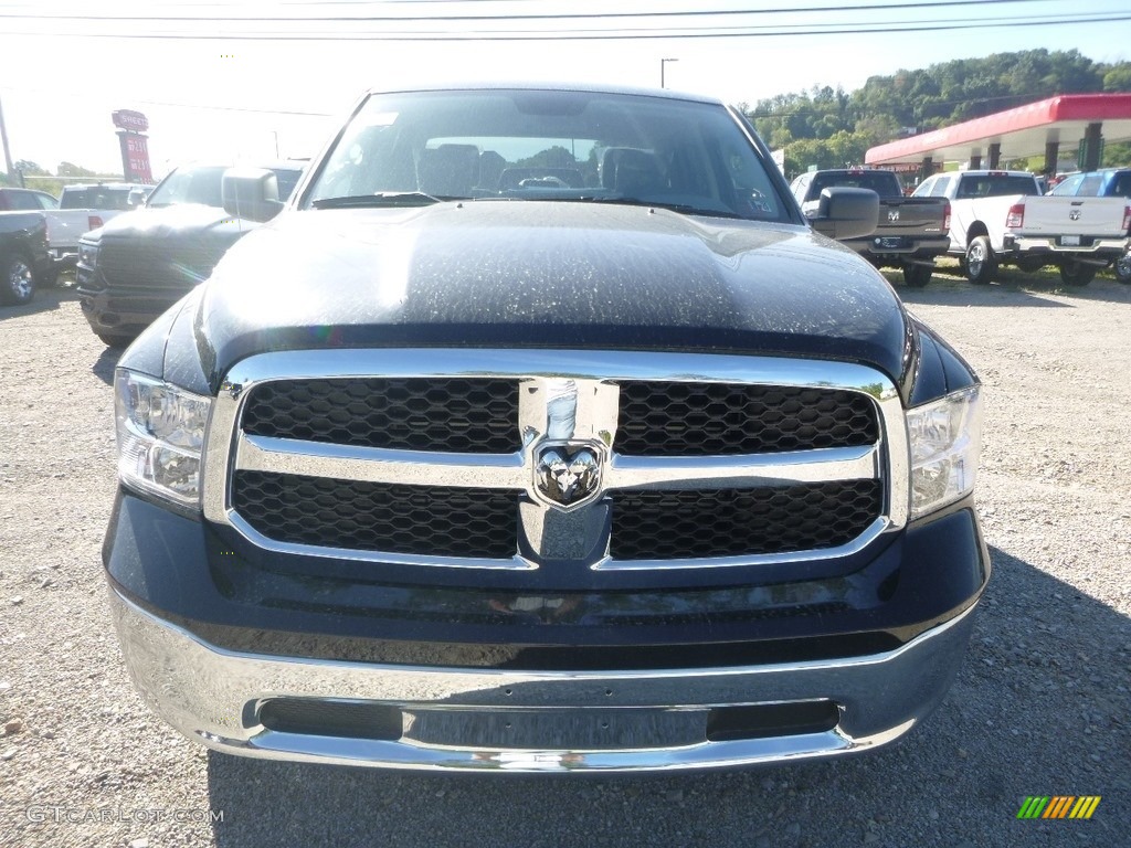 2019 1500 Classic Tradesman Crew Cab 4x4 - Diamond Black Crystal Pearl / Black/Diesel Gray photo #8