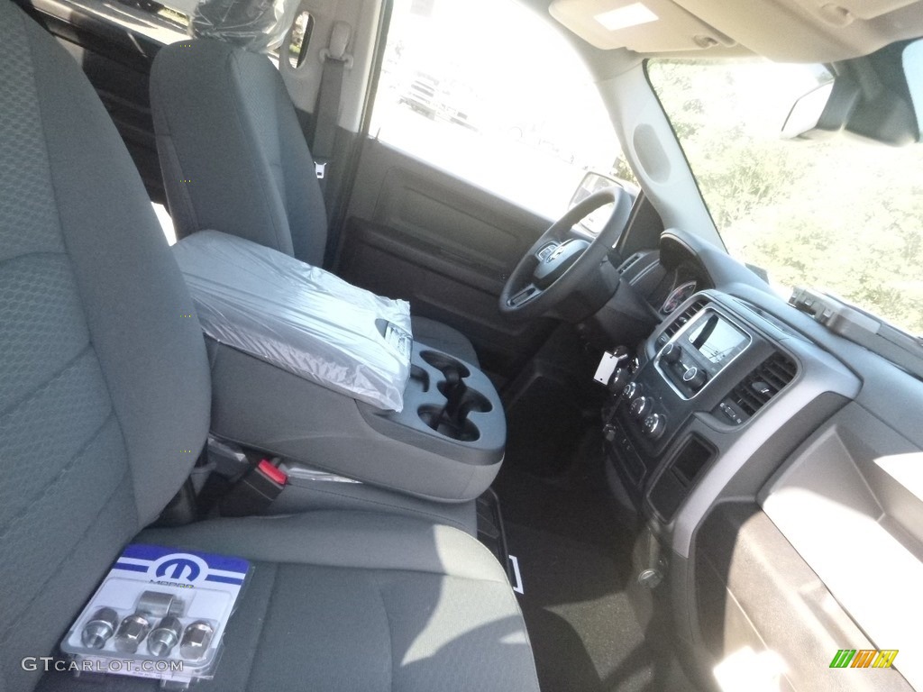 2019 1500 Classic Tradesman Crew Cab 4x4 - Diamond Black Crystal Pearl / Black/Diesel Gray photo #10