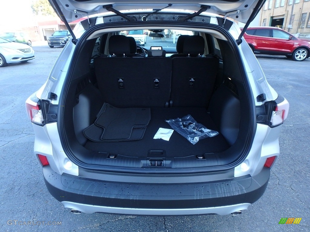 2020 Ford Escape SE 4WD Trunk Photo #135397763