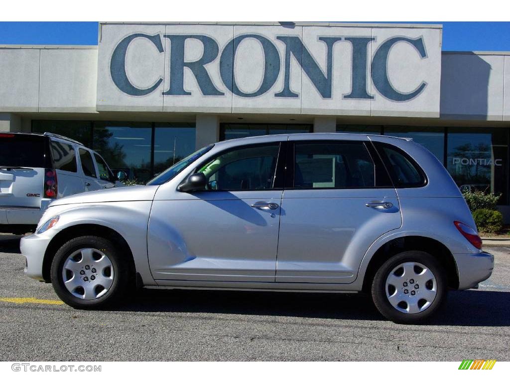 Bright Silver Metallic Chrysler PT Cruiser