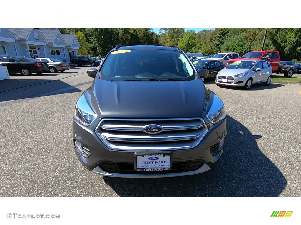 2018 Escape SE 4WD - Magnetic / Charcoal Black photo #2