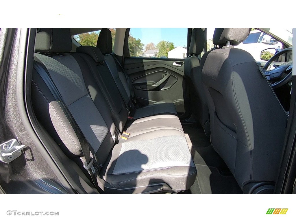 2018 Escape SE 4WD - Magnetic / Charcoal Black photo #24