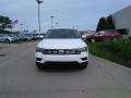 Pure White - Tiguan SE 4MOTION Photo No. 1