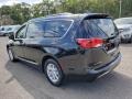 2020 Brilliant Black Crystal Pearl Chrysler Pacifica Touring L  photo #4