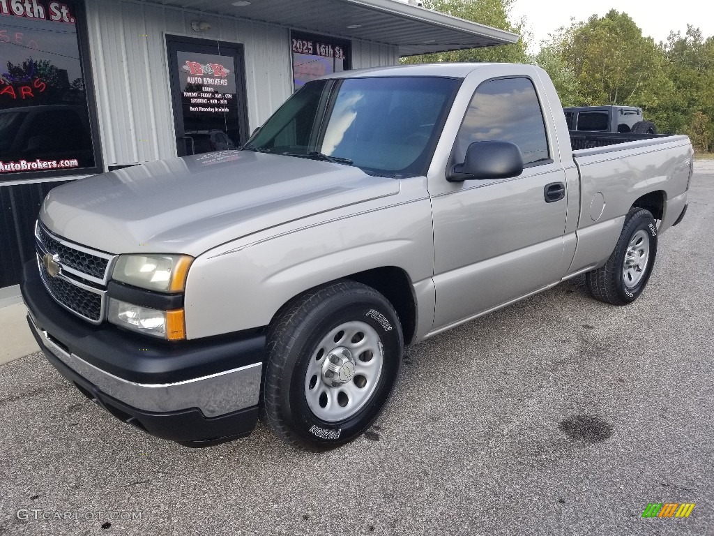2007 Silverado 1500 Work Truck Regular Cab - Doeskin Tan / Dark Charcoal photo #2