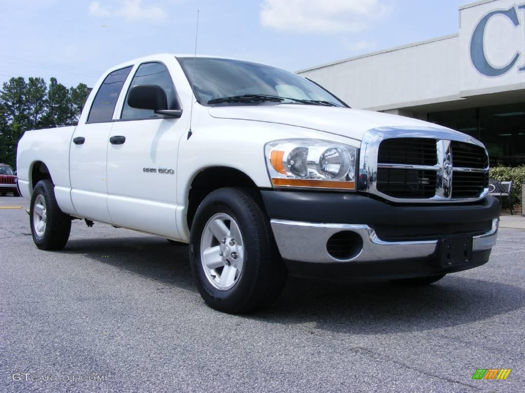 2006 Ram 1500 ST Quad Cab - Bright White / Medium Slate Gray photo #2