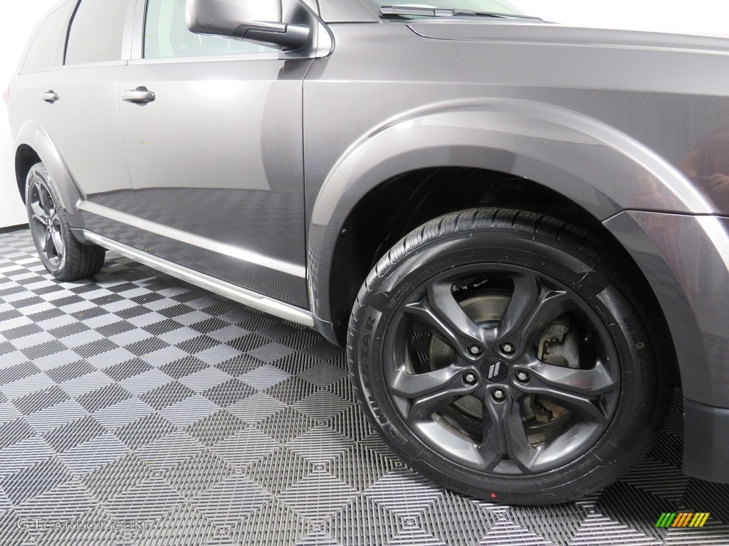 2018 Journey Crossroad AWD - Bruiser Grey / Black photo #3