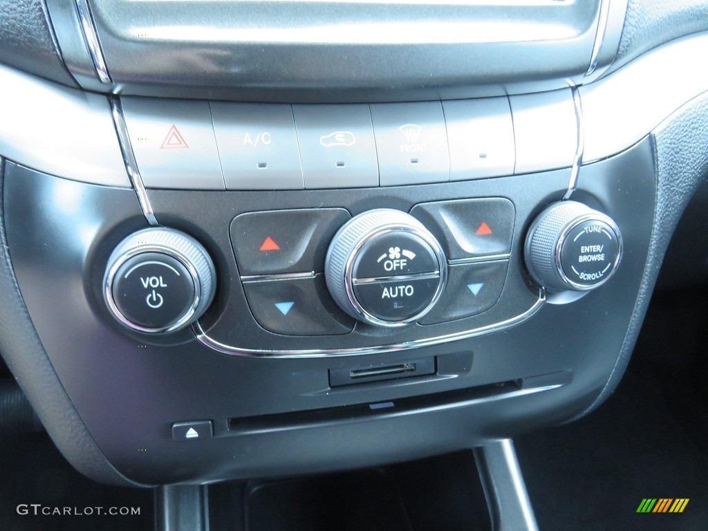 2018 Journey Crossroad AWD - Bruiser Grey / Black photo #29