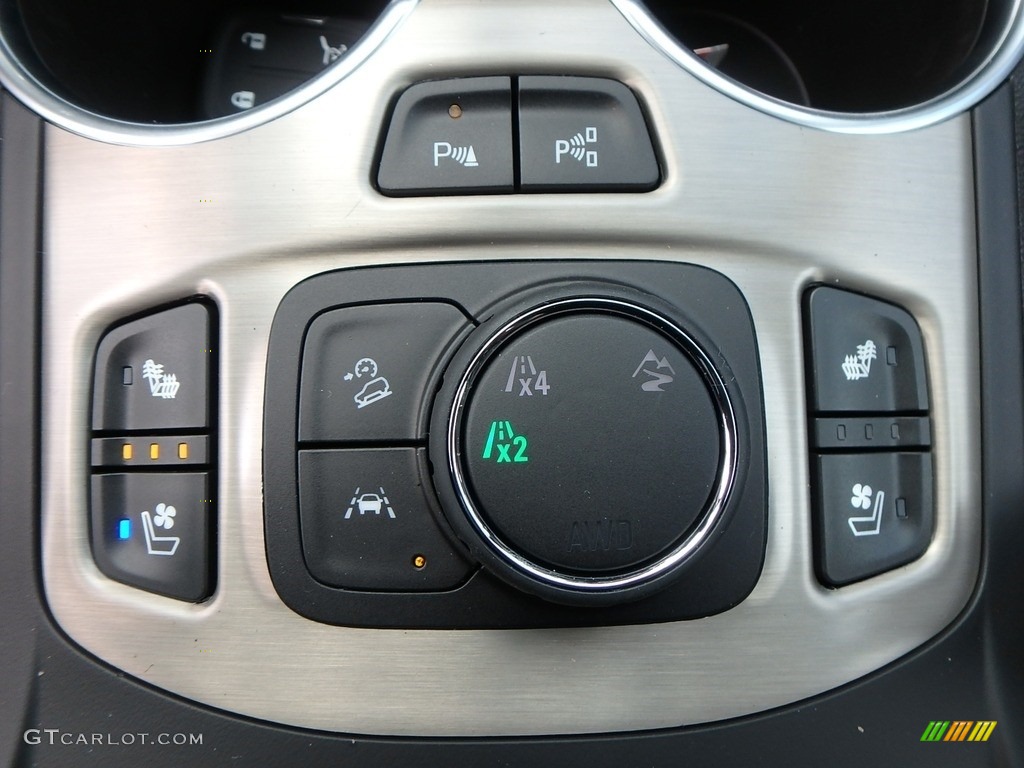 2020 GMC Terrain Denali AWD Controls Photo #135418544