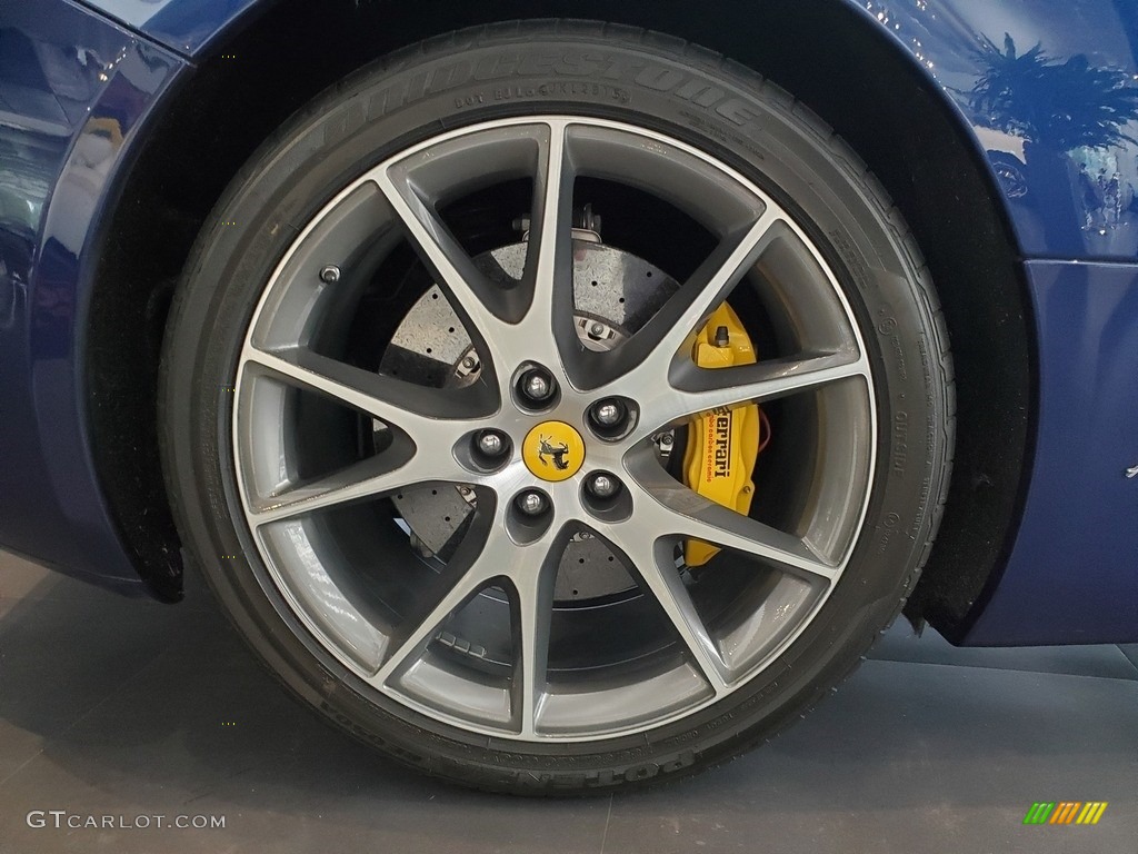 2014 Ferrari California 30 Wheel Photos