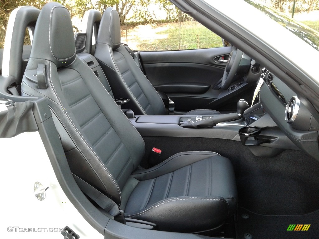 Nero (Black) Interior 2019 Fiat 124 Spider Lusso Roadster Photo #135426176