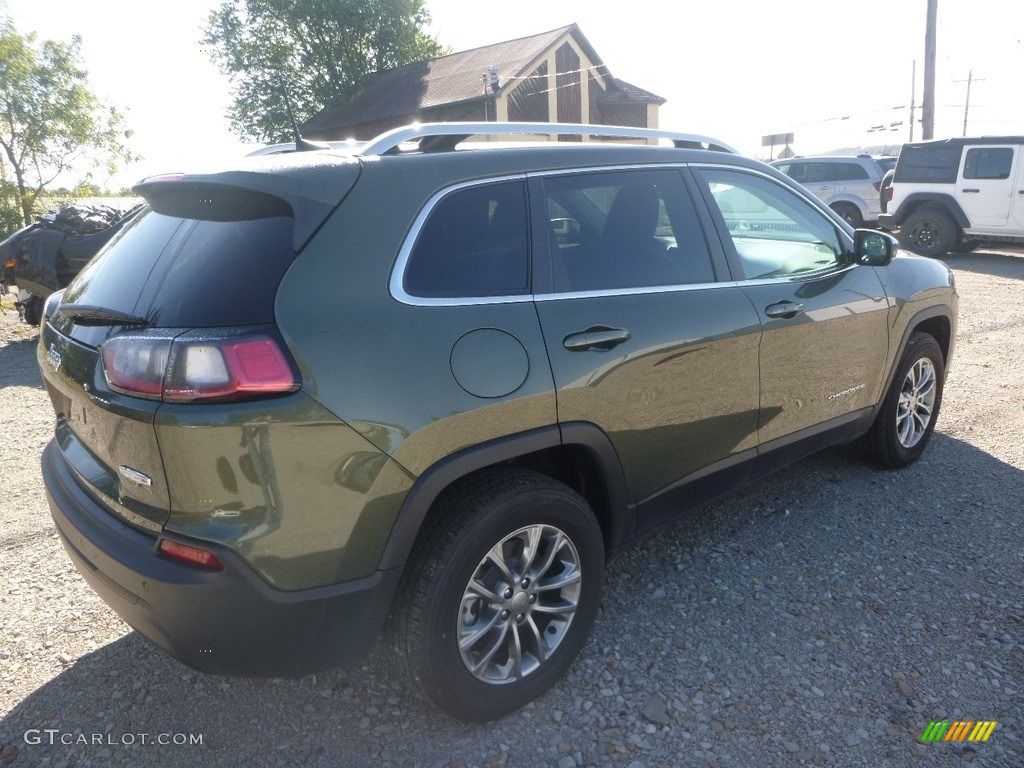 2019 Cherokee Latitude Plus 4x4 - Olive Green Pearl / Black photo #5