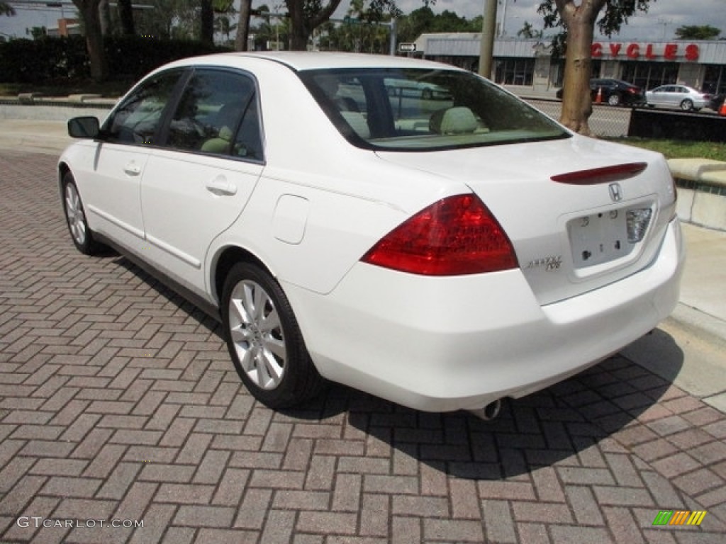 2007 Accord LX V6 Sedan - Taffeta White / Ivory photo #5