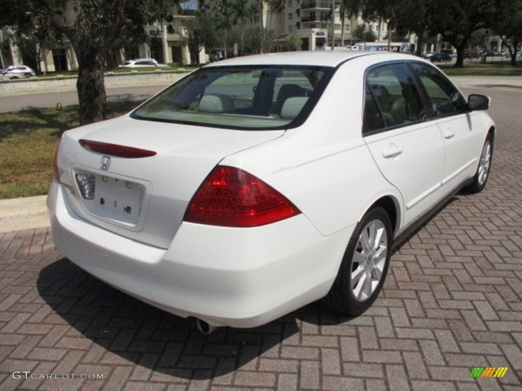 2007 Accord LX V6 Sedan - Taffeta White / Ivory photo #9